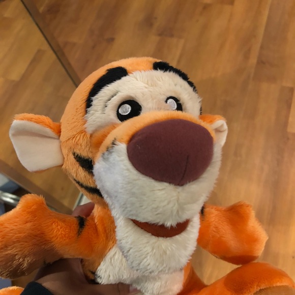 Meet your Posher, Amy - Picture 1 of 1